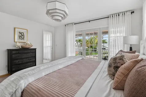 209 Treasure Place Jupiter Inlet Colony FL 33469