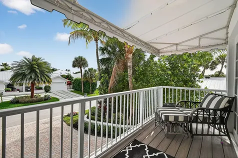 209 Treasure Place Jupiter Inlet Colony FL 33469