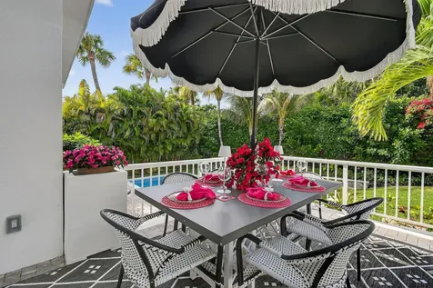 209 Treasure Place Jupiter Inlet Colony FL 33469