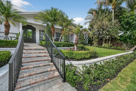 209 Treasure Place Jupiter Inlet Colony FL 33469