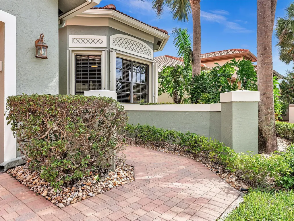 9577 Isles Cay Drive Delray Beach FL 33446
