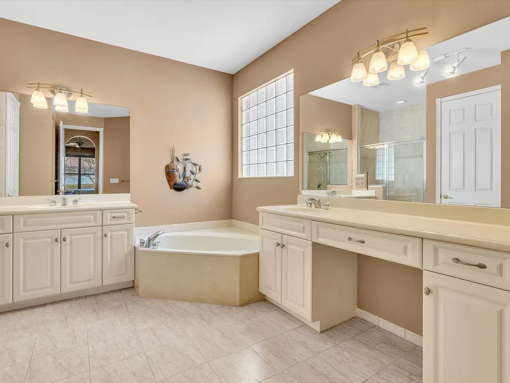 9577 Isles Cay Drive Delray Beach FL 33446