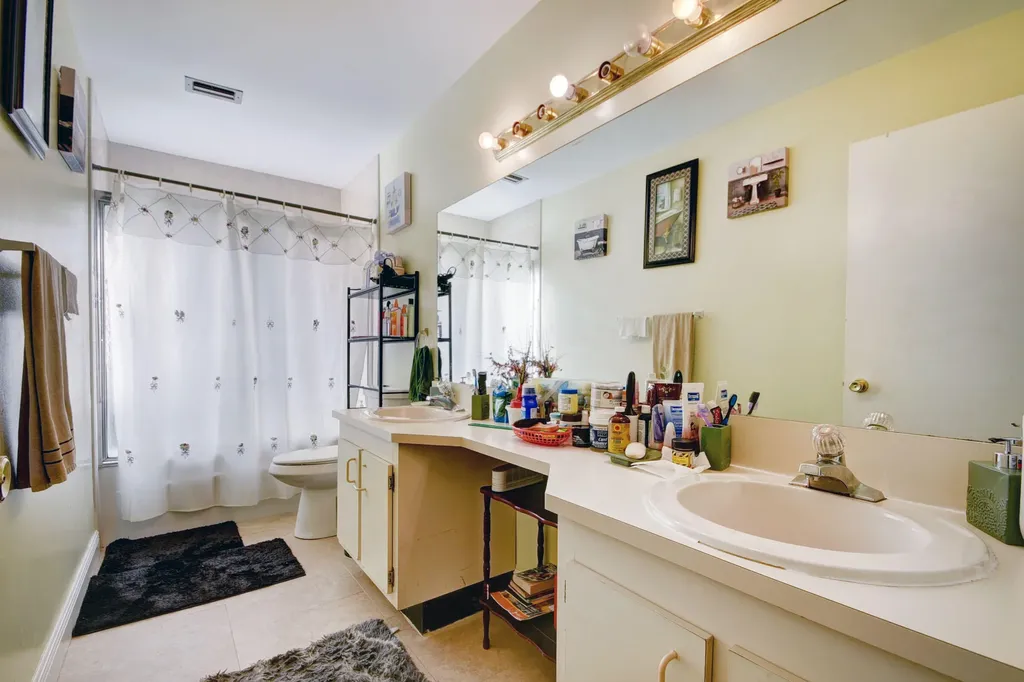 9697 Majestic Way Boynton Beach FL 33437