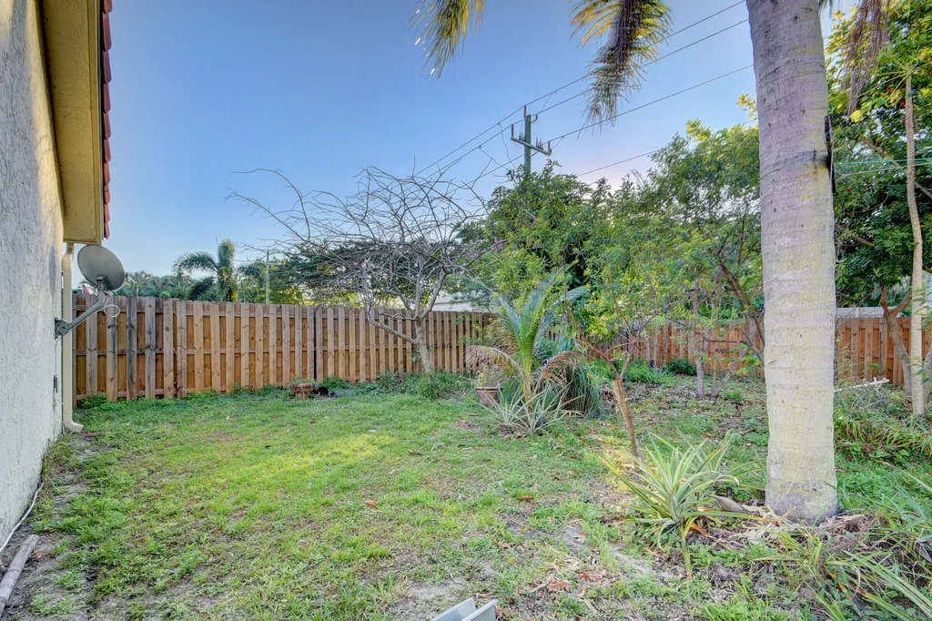 9697 Majestic Way Boynton Beach FL 33437