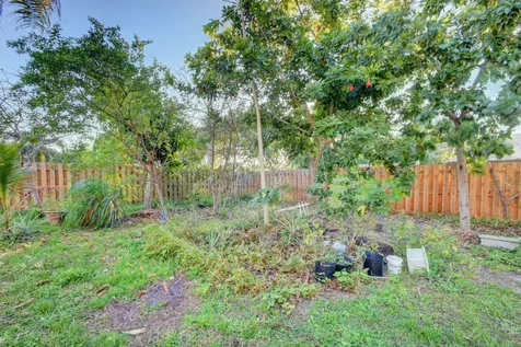 9697 Majestic Way Boynton Beach FL 33437