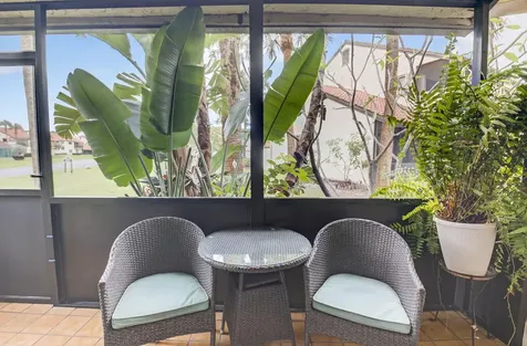 10 Vía De Casas Sur Boynton Beach FL 33426