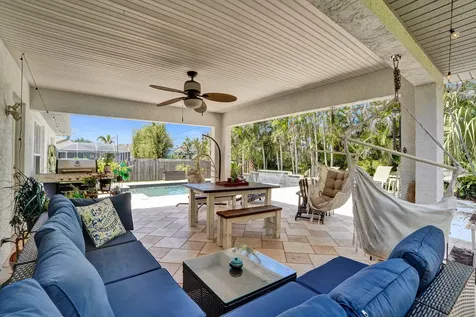 1049 SW Alcantarra Boulevard Port St Lucie FL 34953
