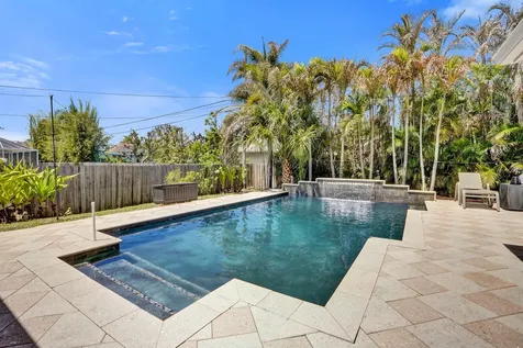 1049 SW Alcantarra Boulevard Port St Lucie FL 34953