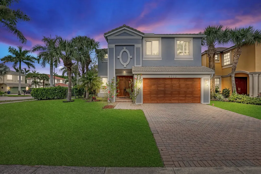 9022 Dupont Place Wellington FL 33414