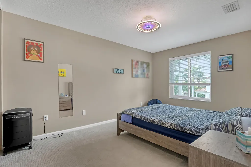 9022 Dupont Place Wellington FL 33414