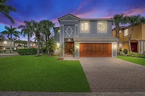 9022 Dupont Place Wellington FL 33414