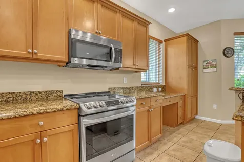 9022 Dupont Place Wellington FL 33414