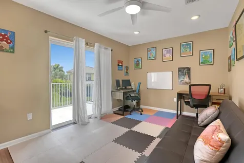 9022 Dupont Place Wellington FL 33414