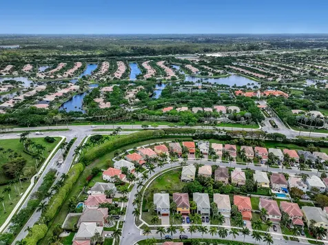 9022 Dupont Place Wellington FL 33414