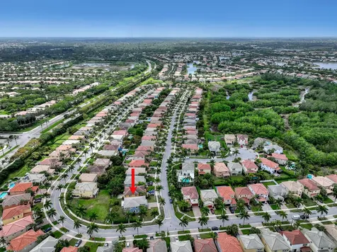 9022 Dupont Place Wellington FL 33414