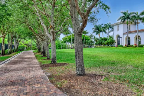 9022 Dupont Place Wellington FL 33414