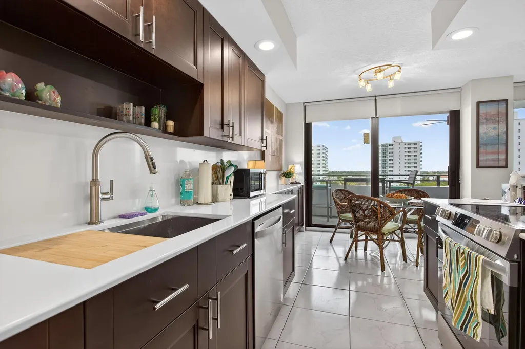 1500 N Ocean Boulevard Pompano Beach FL 33062