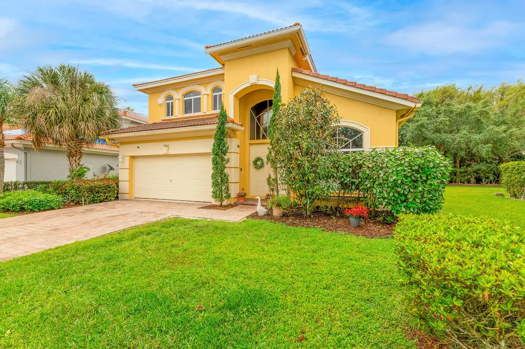 9262 Silver Glen Way Lake Worth FL 33467