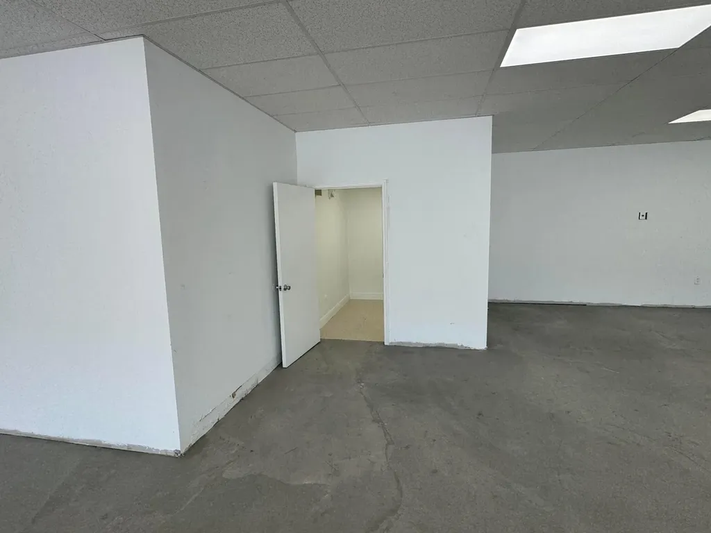 777 E Oakland Park Boulevard Oakland Park FL 33334