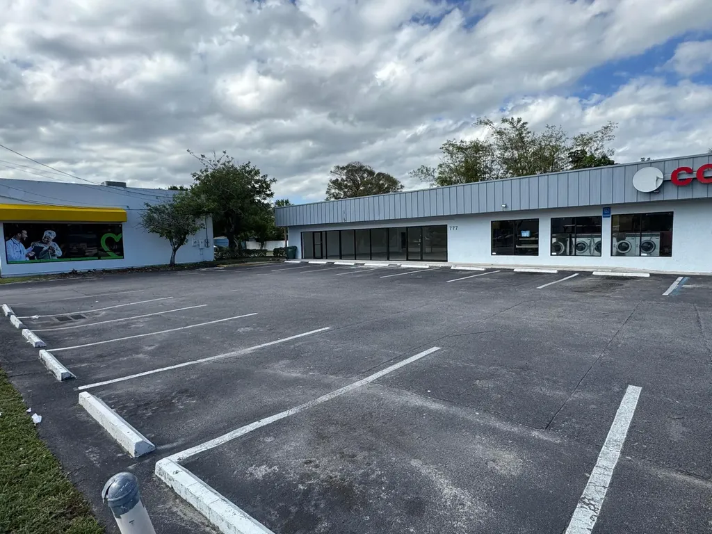 777 E Oakland Park Boulevard Oakland Park FL 33334