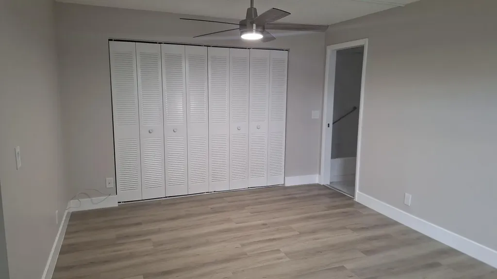 120 Normandy Delray Beach FL 33484