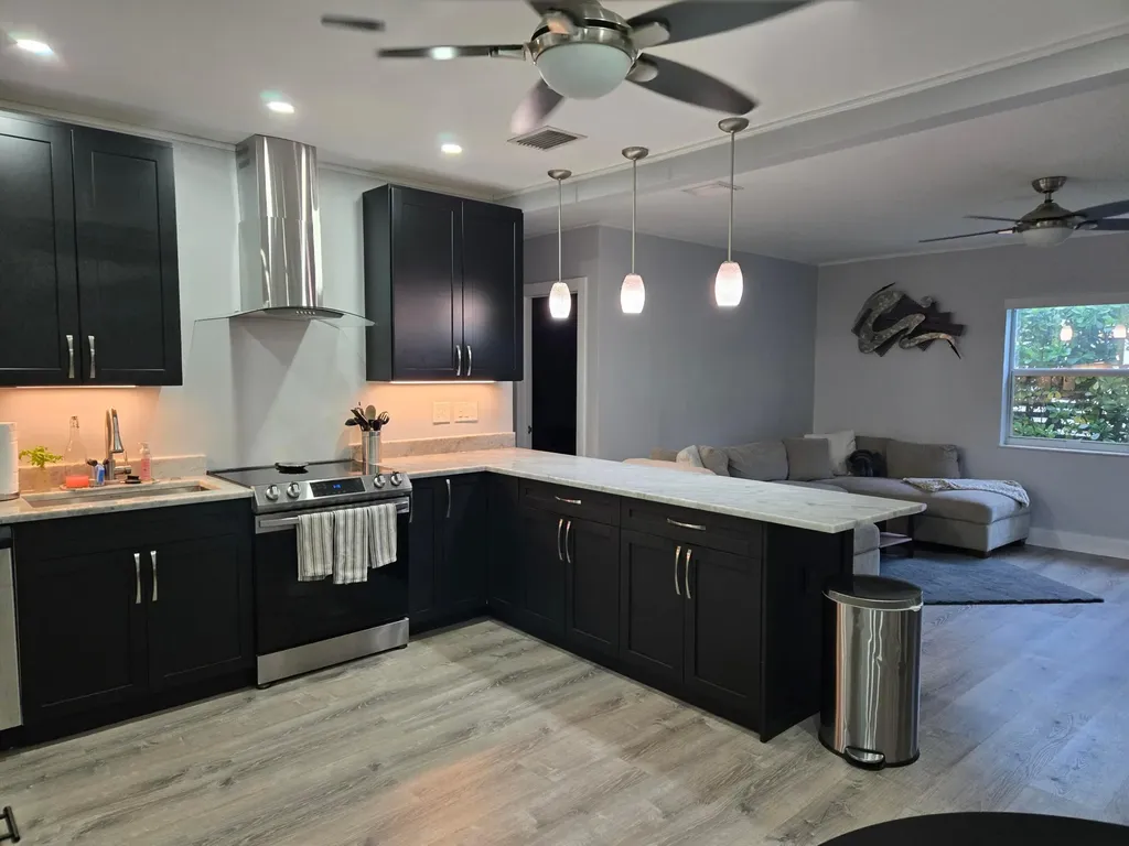 1110 SW 28th Street Fort Lauderdale FL 33315