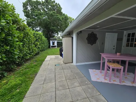 1110 SW 28th Street Fort Lauderdale FL 33315