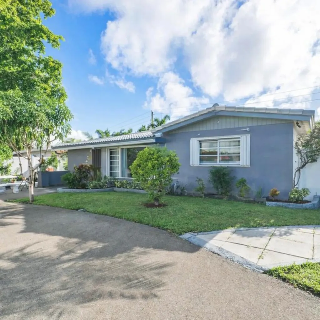4860 N Andrews Avenue Fort Lauderdale FL 33309