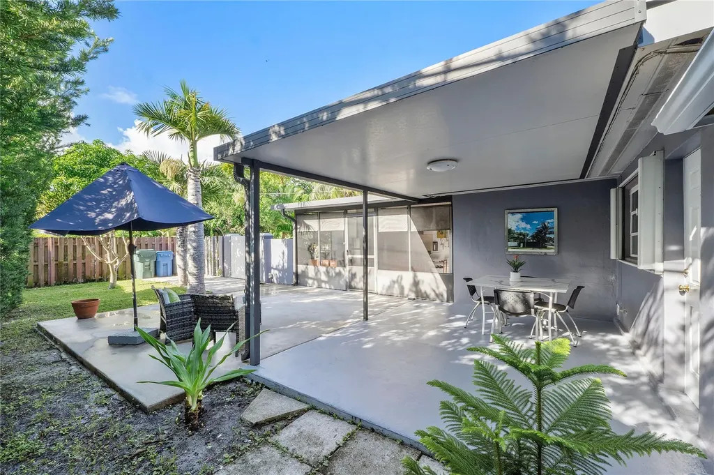 4860 N Andrews Avenue Fort Lauderdale FL 33309