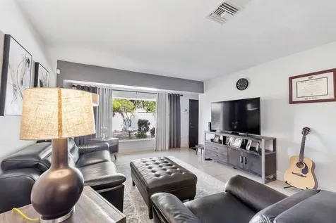 4860 N Andrews Avenue Fort Lauderdale FL 33309