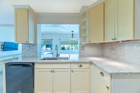 4812 NW 49th Drive Tamarac FL 33319