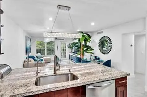 4025 N Federal Highway Oakland Park FL 33308