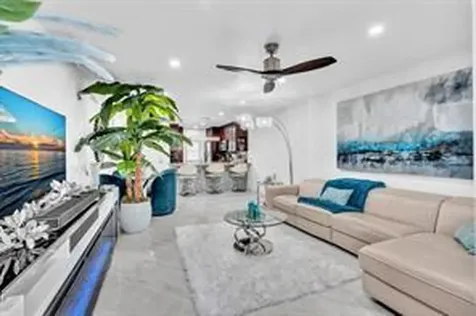 4025 N Federal Highway Oakland Park FL 33308