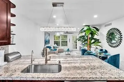 4025 N Federal Highway Oakland Park FL 33308