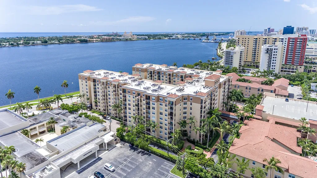1801 N Flagler Drive West Palm Beach FL 33407