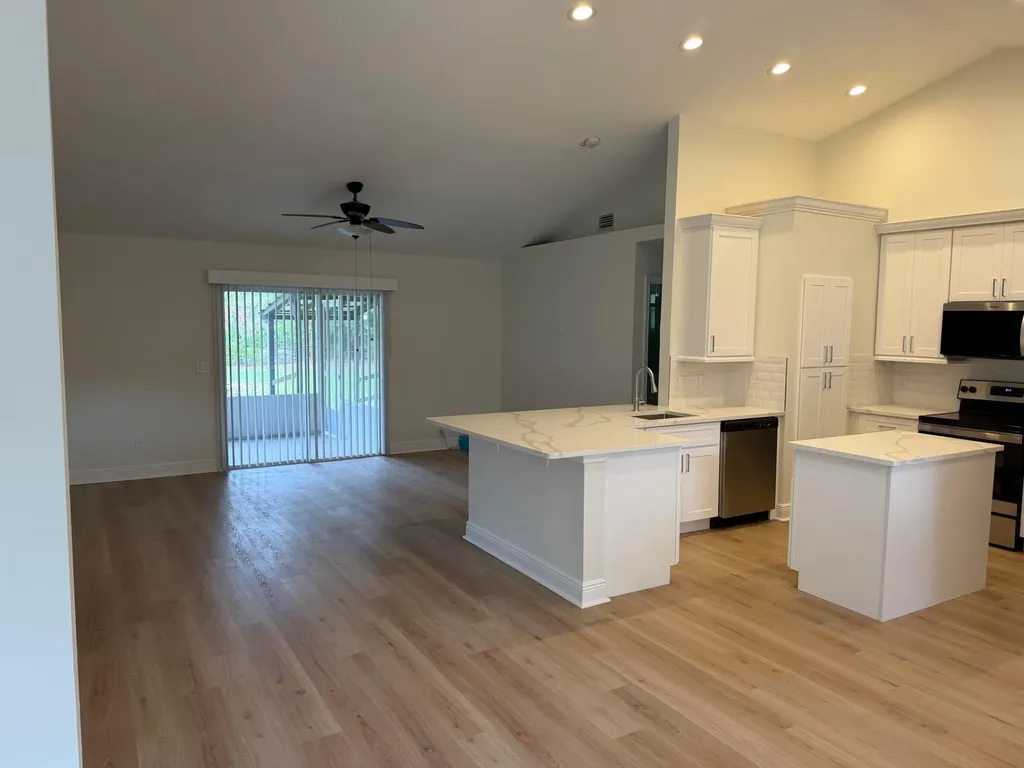 14307 N 80th Lane Lane N The Acreage FL 33470