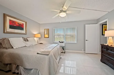 9330 E Sunrise Lakes Boulevard E Sunrise FL 33322