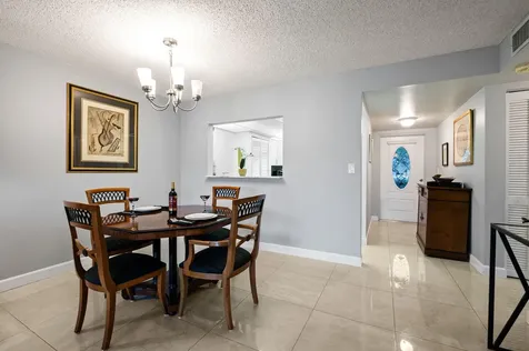 9330 E Sunrise Lakes Boulevard E Sunrise FL 33322