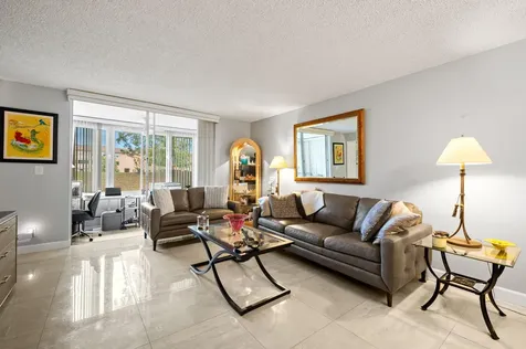 9330 E Sunrise Lakes Boulevard E Sunrise FL 33322