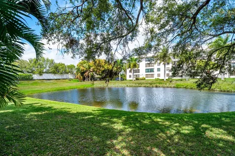 3069 Safflower Circle West Palm Beach FL 33401
