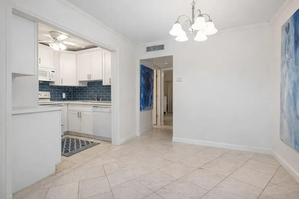 205 Main Boulevard Boynton Beach FL 33435