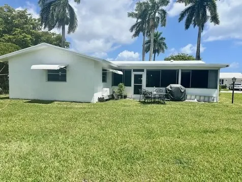 811 SW 18th Court Boynton Beach FL 33426