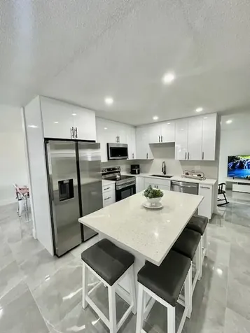 811 SW 18th Court Boynton Beach FL 33426
