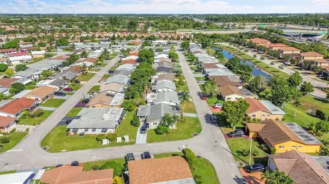5309 NW 49th Avenue Tamarac FL 33319
