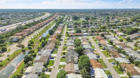 5309 NW 49th Avenue Tamarac FL 33319