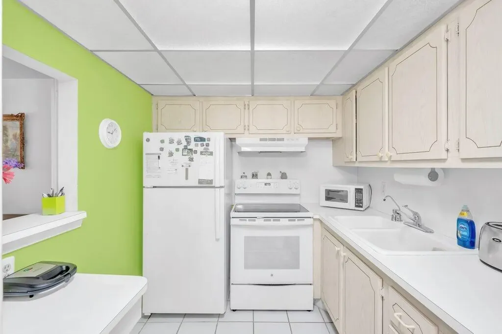 349 Camden O West Palm Beach FL 33417