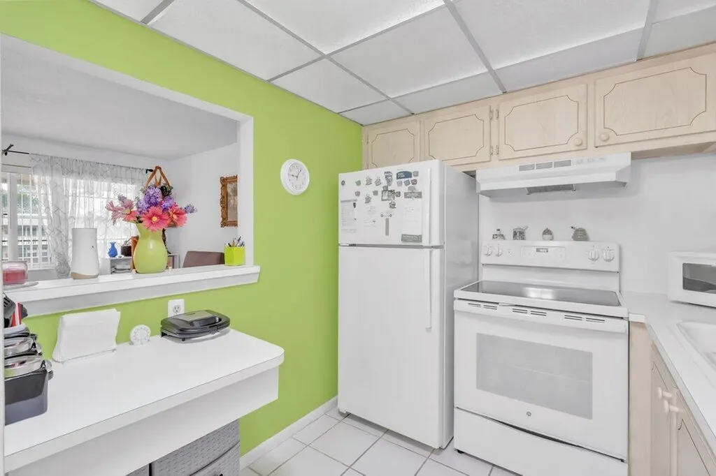 349 Camden O West Palm Beach FL 33417
