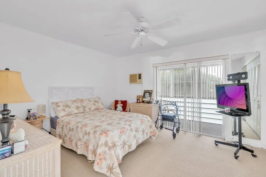349 Camden O West Palm Beach FL 33417