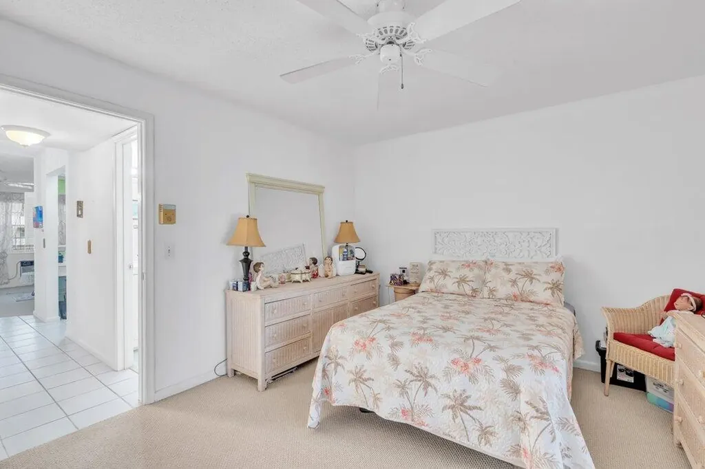 349 Camden O West Palm Beach FL 33417