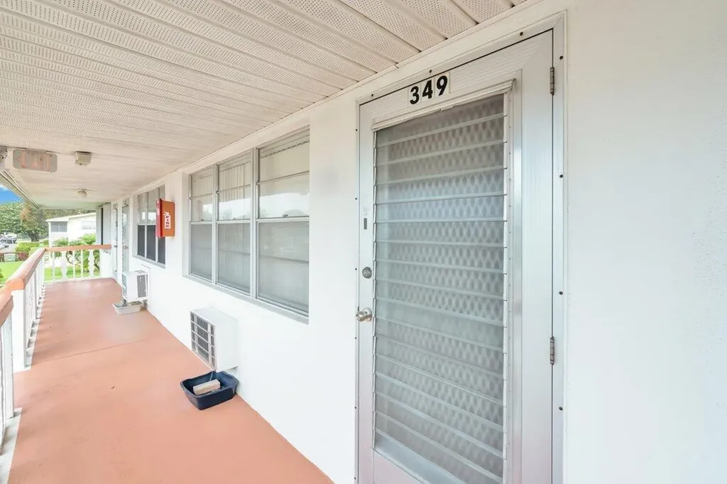 349 Camden O West Palm Beach FL 33417